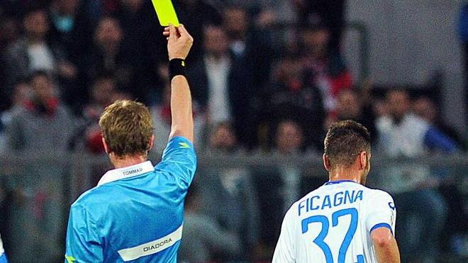 La pubalgia costringe Lazzari allo stop