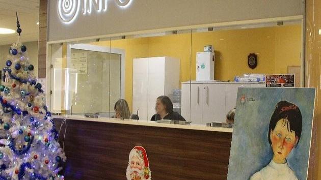 “Gotine rosse” strizza l’occhio ai turisti dei traghetti