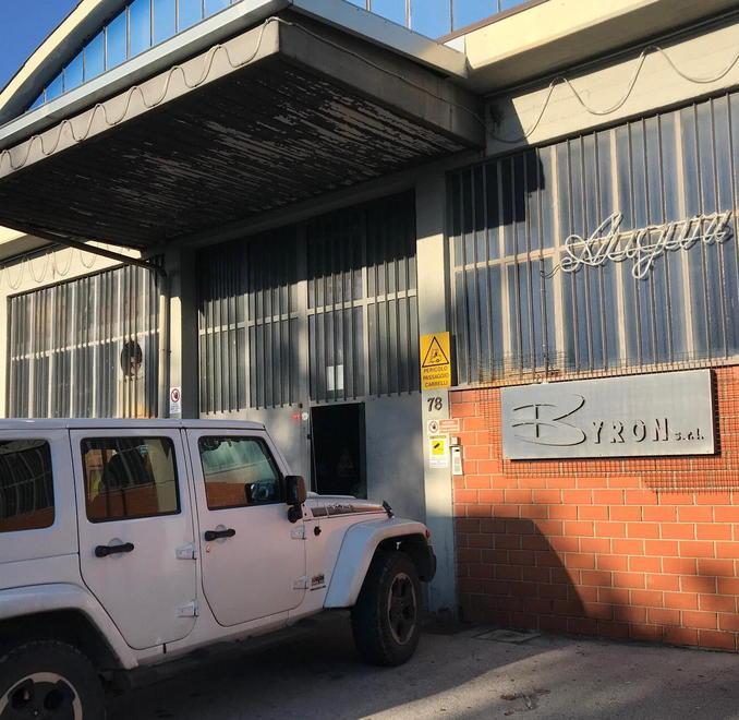 La rifinizione chiude e manda a casa 10 operai 