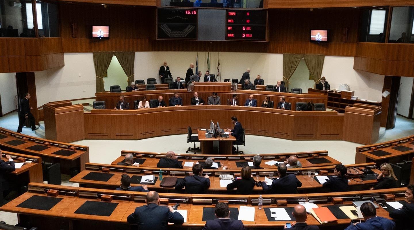 Bilancio, variazione da 80 milioni a rischio 