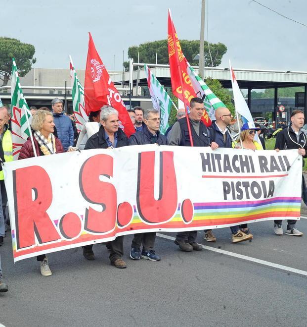 Una manifestazione sindacale all'Hitachi