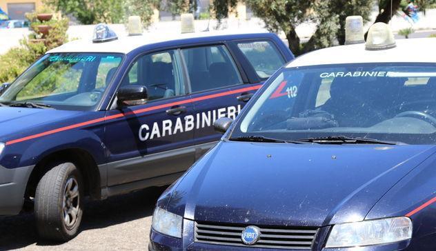 Pozzomaggiore, brutale rapina a una donna in casa: arrestati i due banditi