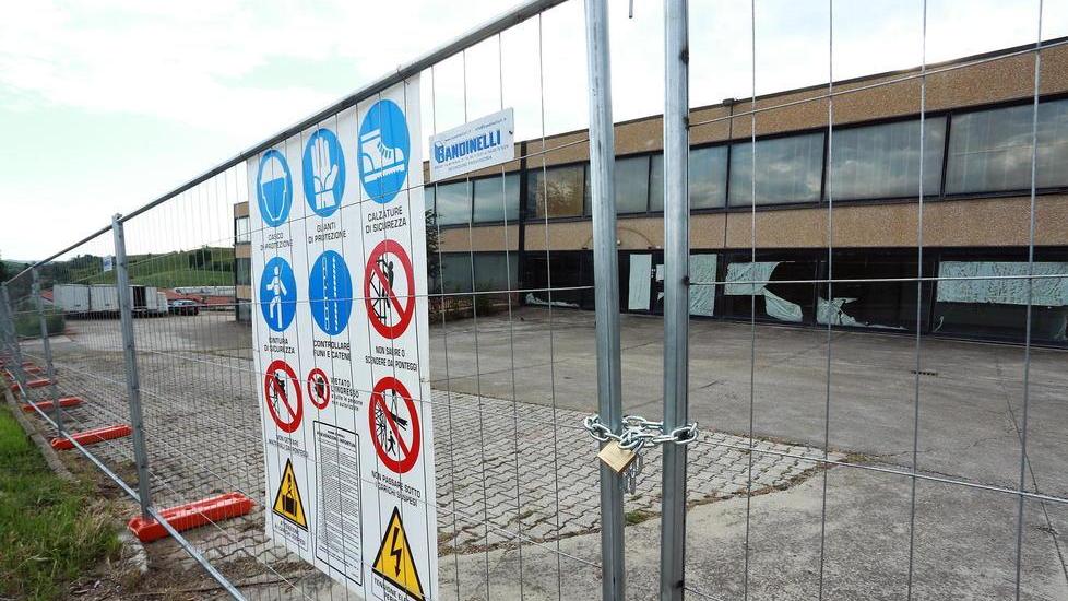 Case, capannoni e terreni: all’asta beni di Rud Mobili