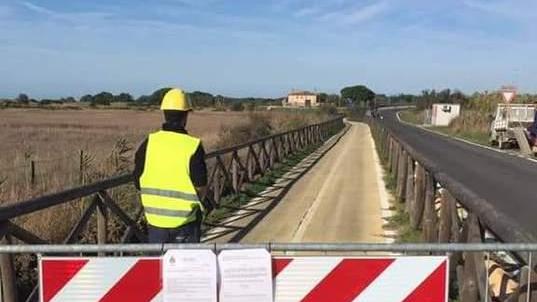 Ciclabile chiusa per un mese Via ai lavori per l’illuminazione