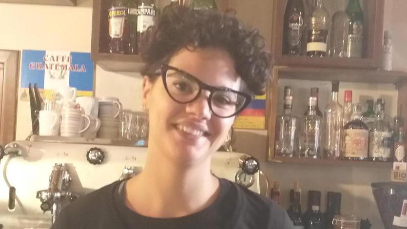 Locali, profumerie e pelletterie assumono 8 addetti per le feste di Natale