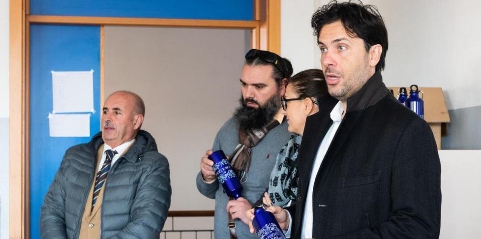 Addio bottigliette ecco le borracce per tutti gli alunni