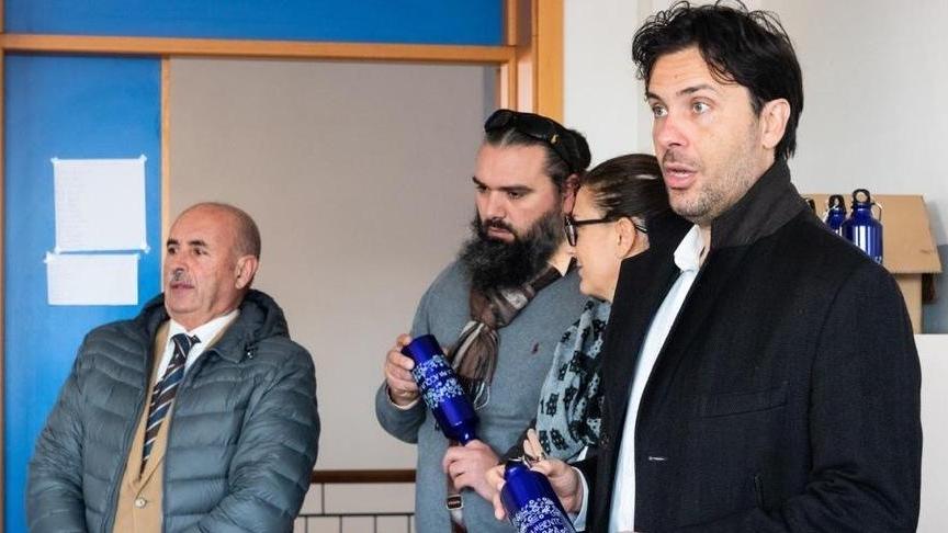 Addio bottigliette ecco le borracce per tutti gli alunni