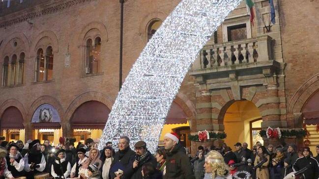 Un bel “Natale a Cento” per tutti i gusti e le età Sabato luminarie accese