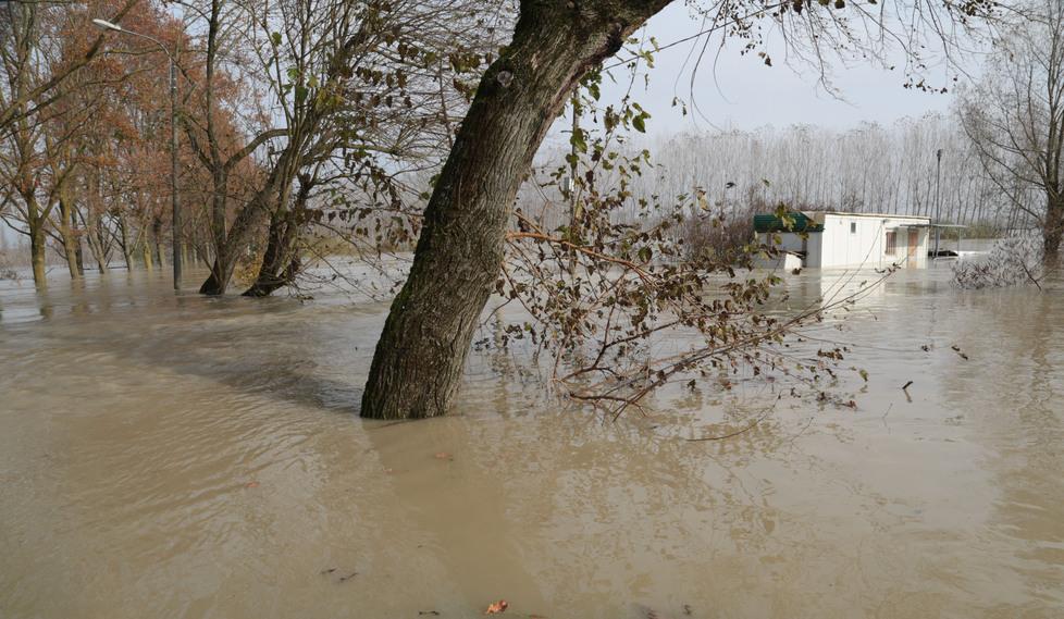 Un’altra notte fuori casa per gli abitanti di Ghiarole 