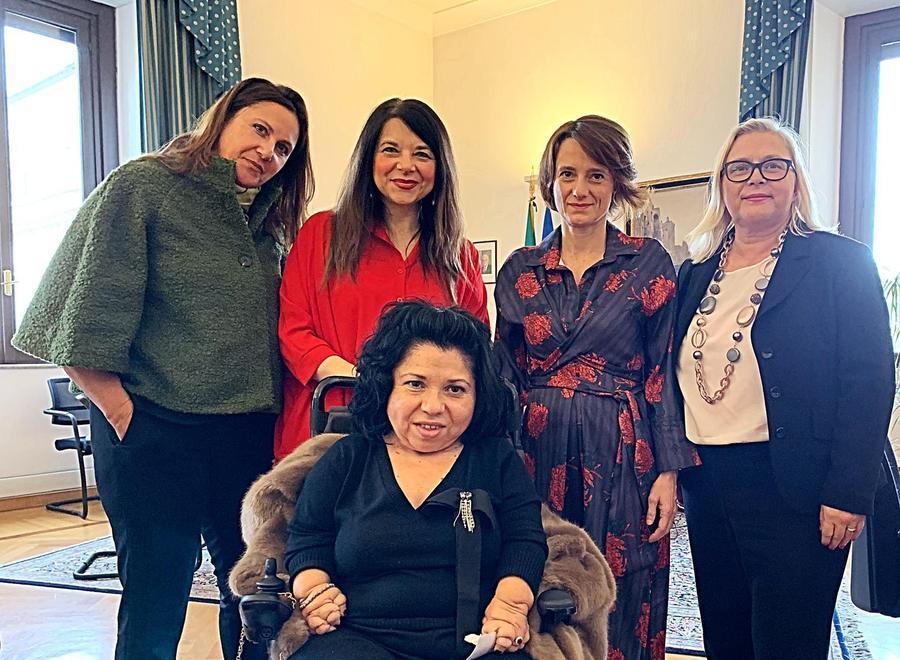 La Mori con la ministra «Un piano nazionale per tutelare le donne»