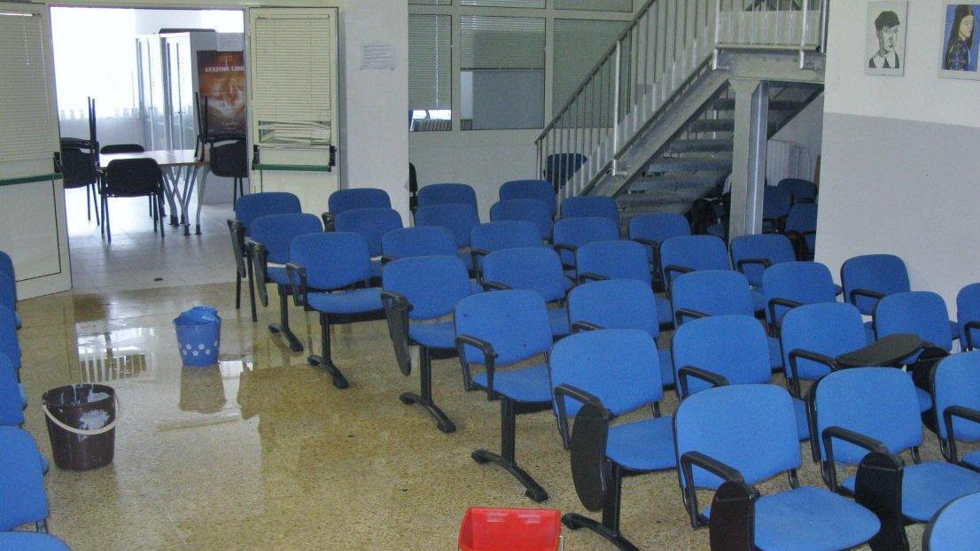 Scuole vecchie e insicure bocciate Nuoro e Sassari