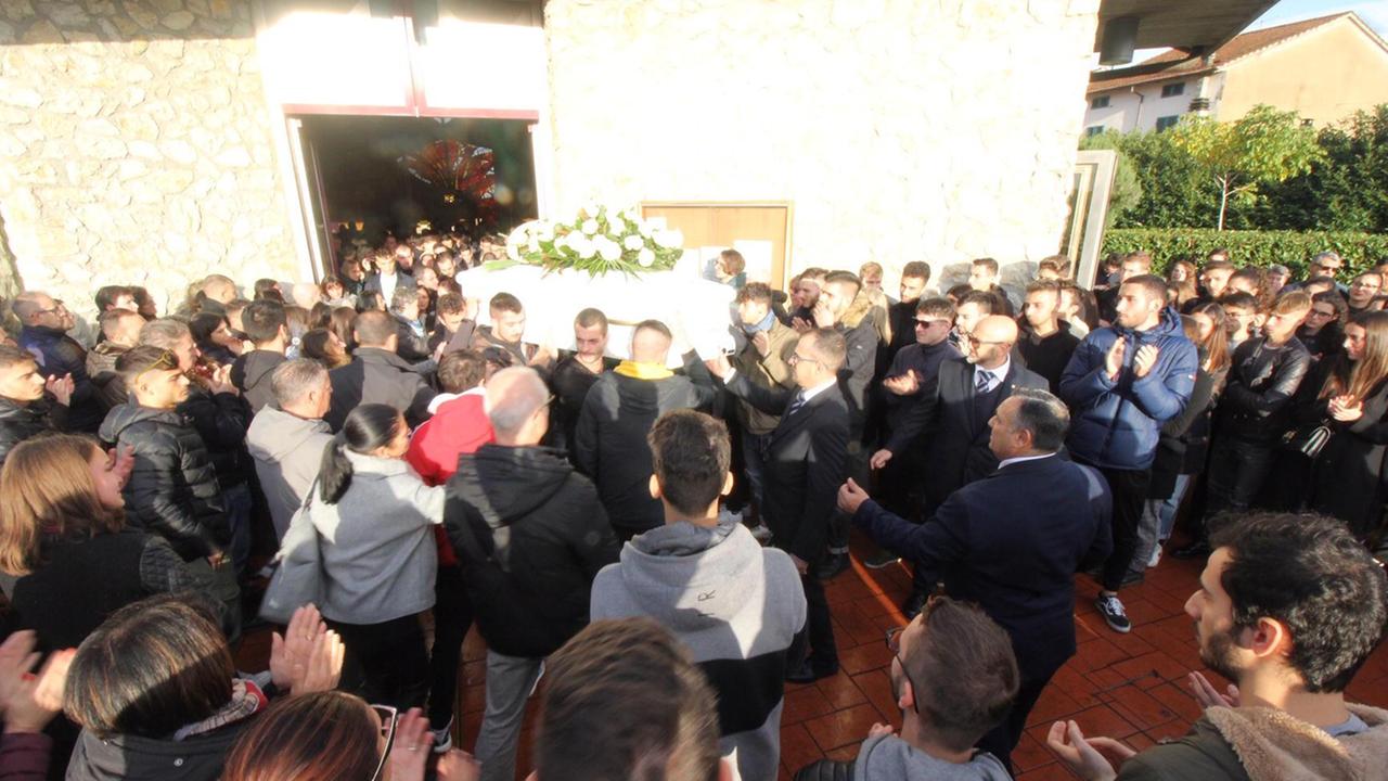 I funerali di Andrea Clemente (foto Batavia)