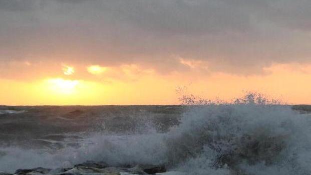 Ripascimento spiagge appaltati i lavori per Ronchi-Poveromo