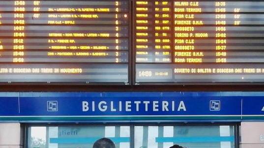 Pendolari, nasce il comitato contro ritardi e guasti dei treni