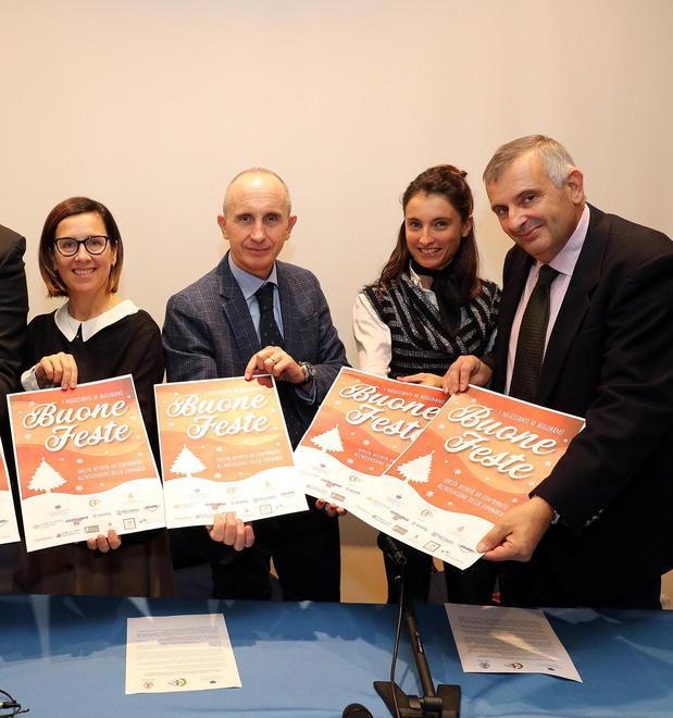 Diademi luccicanti dal centro storico fino agli Alberghi 