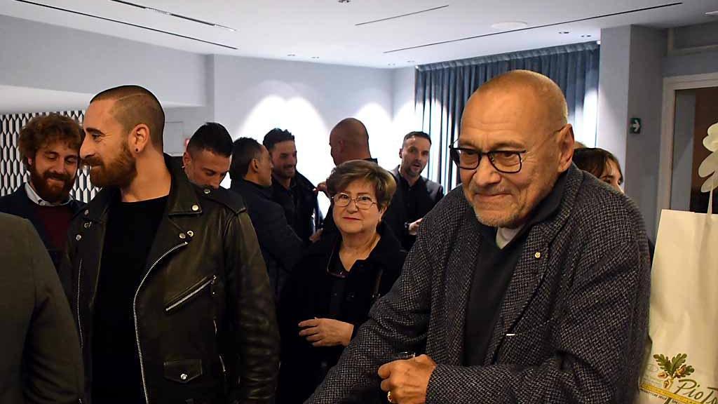 I cavatori all'aperitivo con Konchalovsky: «Maestro, che emozione»