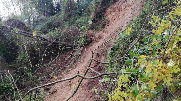 Riaperta la provinciale 62 dopo la frana di sabato