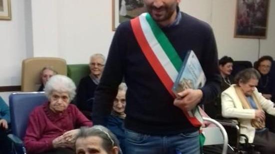 Delia compie 100 anni Gli auguri del sindaco