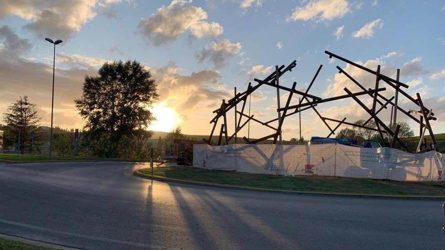 “Leonardo Do Me”: installata l’opera in omaggio alla poliedricità del Genio