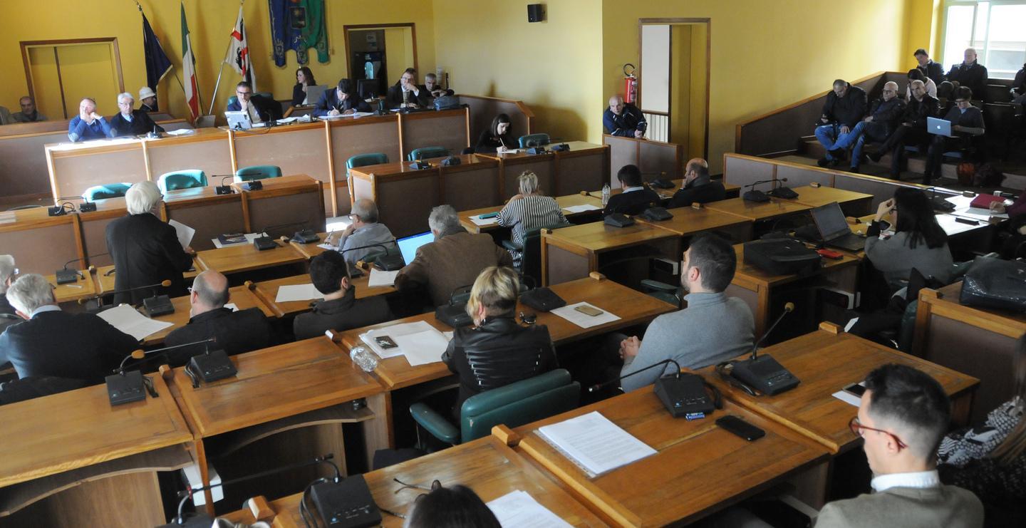 Consiglio in ritardo sulla trasparenza 