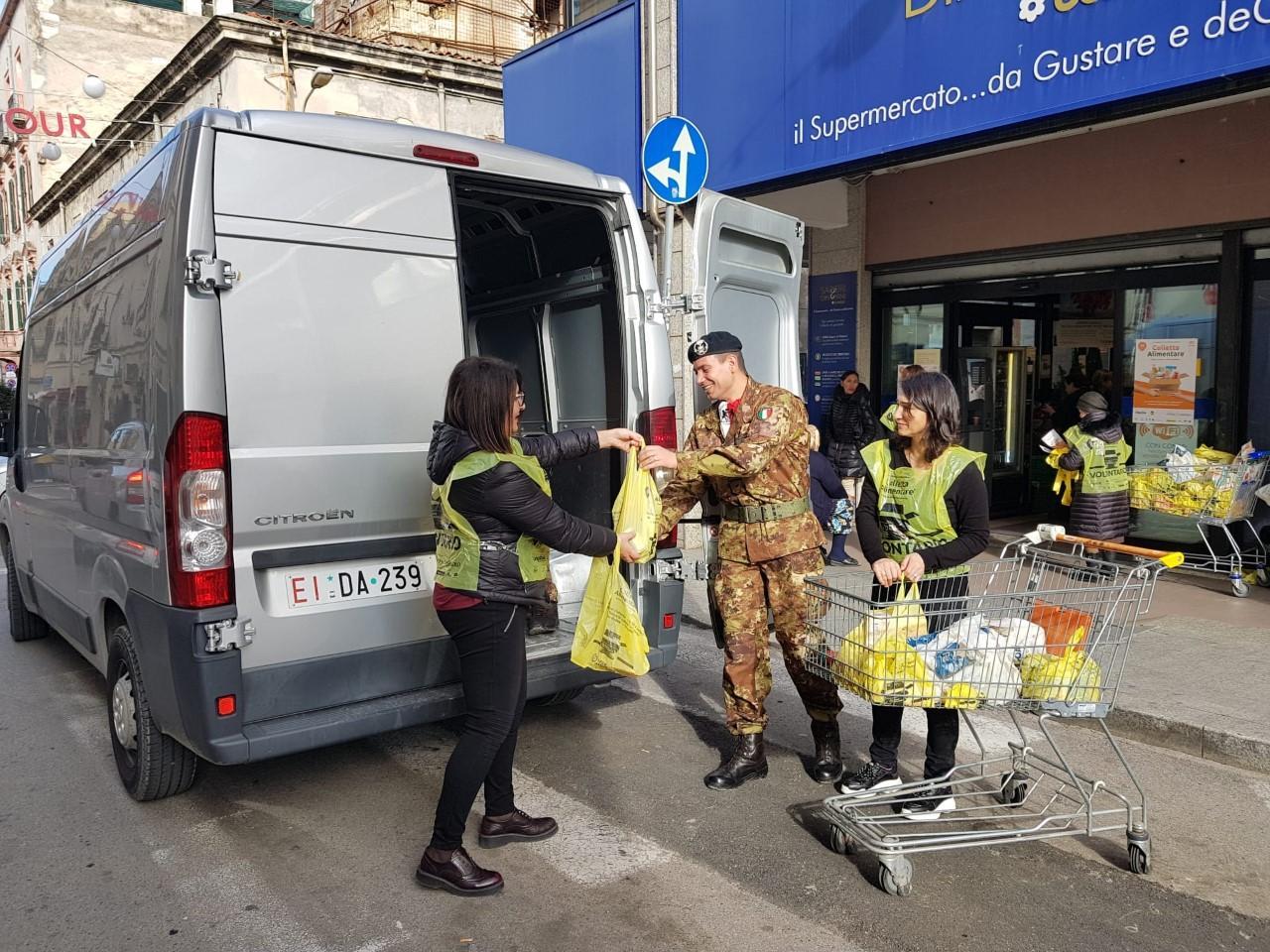 Colletta alimentare, un grande contributo dalla Brigata Sassari
