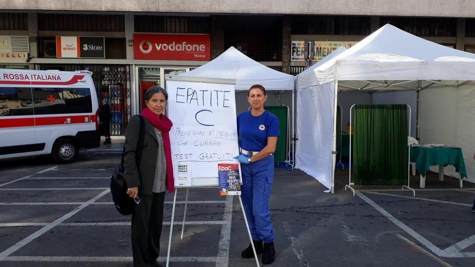 Giornata Aids, volontari in piazza