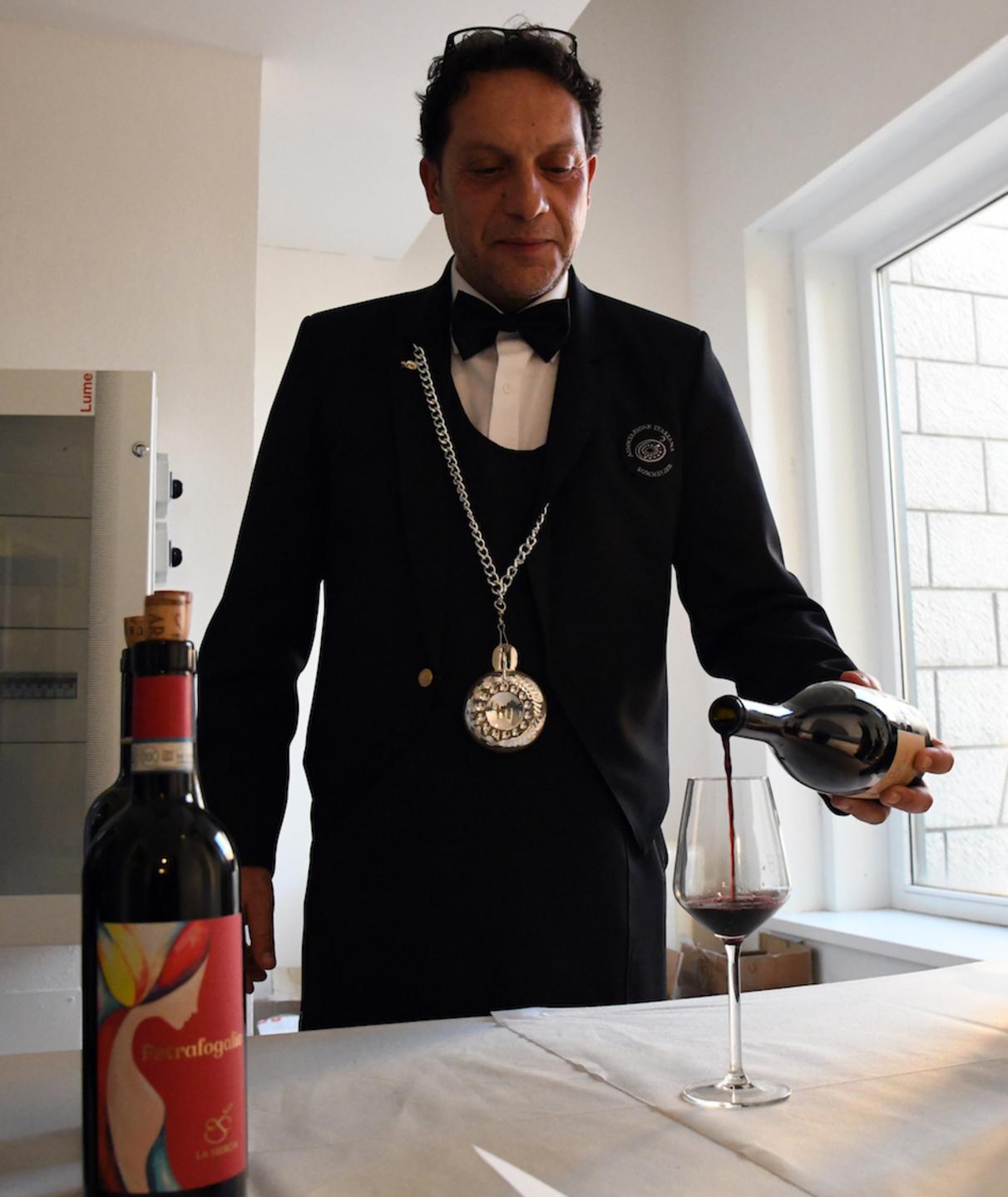 La carica dei 300 vini a caccia del premio B’Nu 