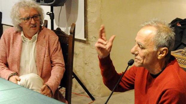 Vecchioni fa il pieno di pubblico e di emozioni