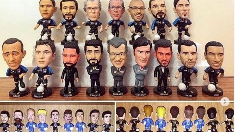 Le miniature della B in regalo alla squadra