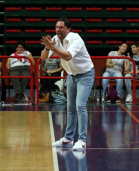 Incubo Montecatini gioca a intermittenza e Borgosesia sembra una squadra Nba