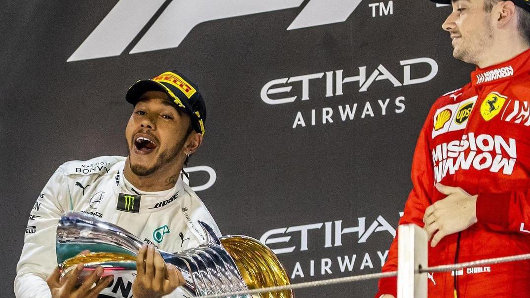 Formula 1, Hamilton vola vince anche ad Abu Dhabi 