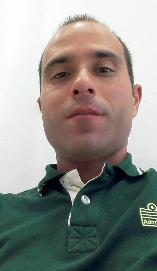 Precipita dal tetto, morto un elettricista 