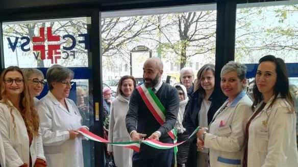 Nuova sede per la farmacia
