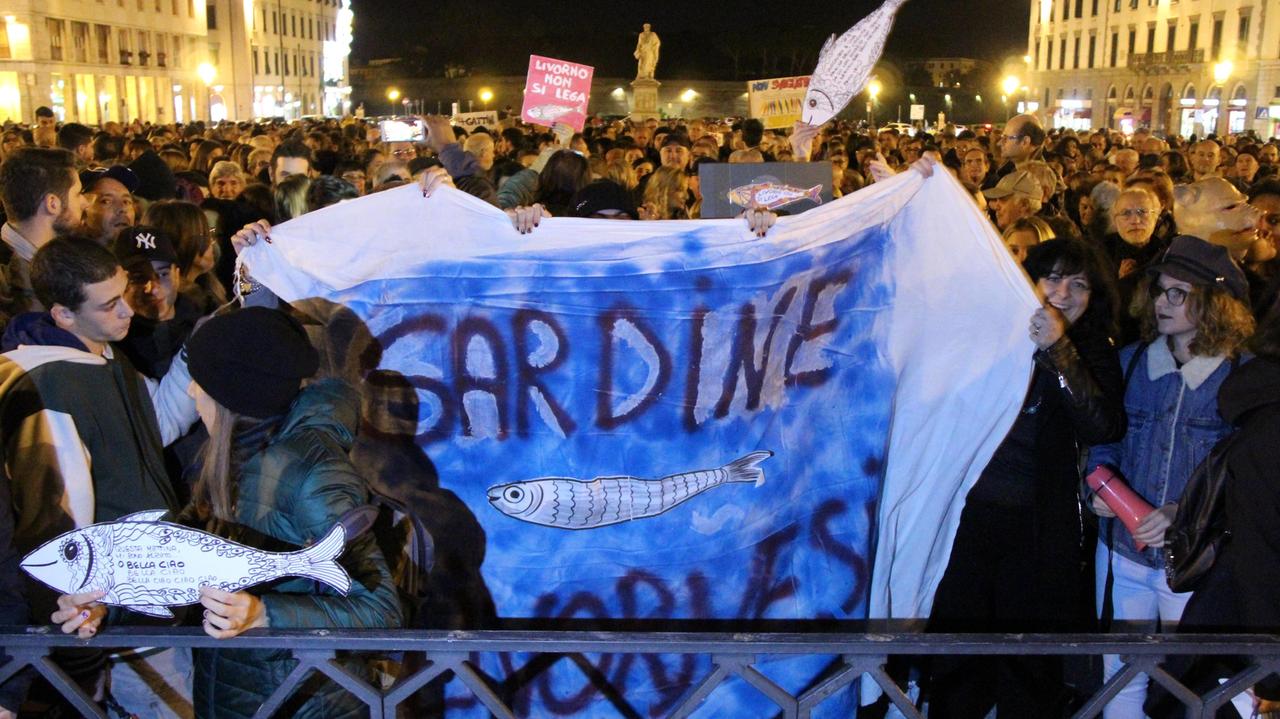 Il sogno che la protesta si faccia massa contro i predatori