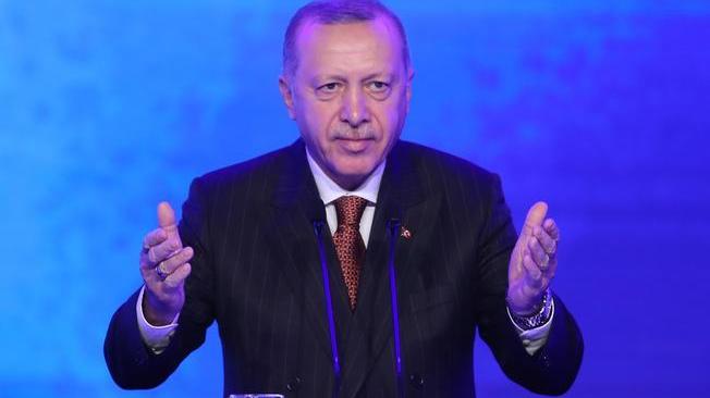 Erdogan,veto a Nato senza condanna curdi