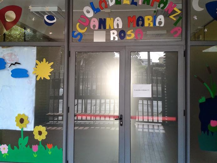 L'ingresso della scuola Anna Maria Rosa della parrocchia (foto dal sito ufficiale della scuola)