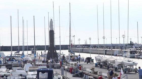 Madonnina, consiglio sì ma non sarà aperto