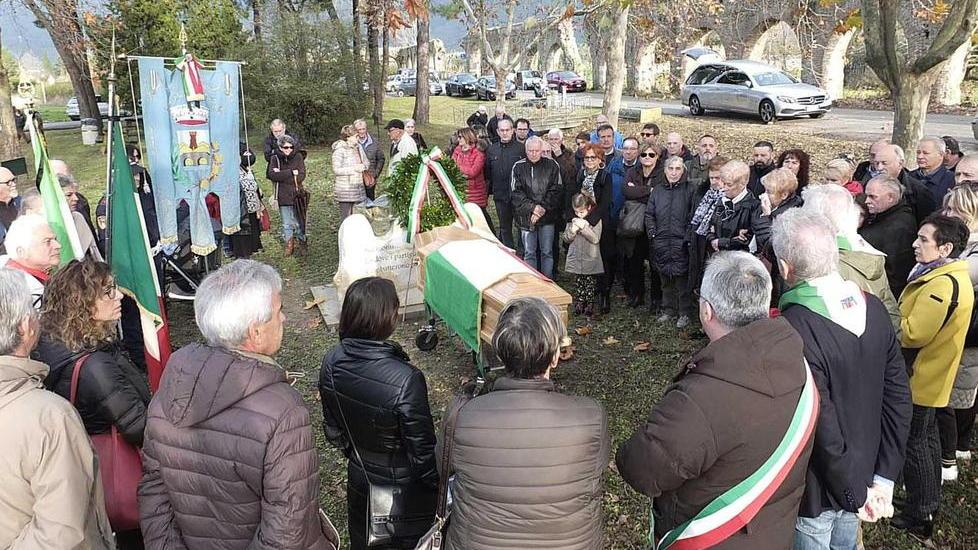 L’ultimo saluto a Cordoni «Siamo rimasti soli e adesso più che mai tocca a noi»