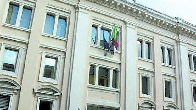 Imprese: crescono turismo e servizi