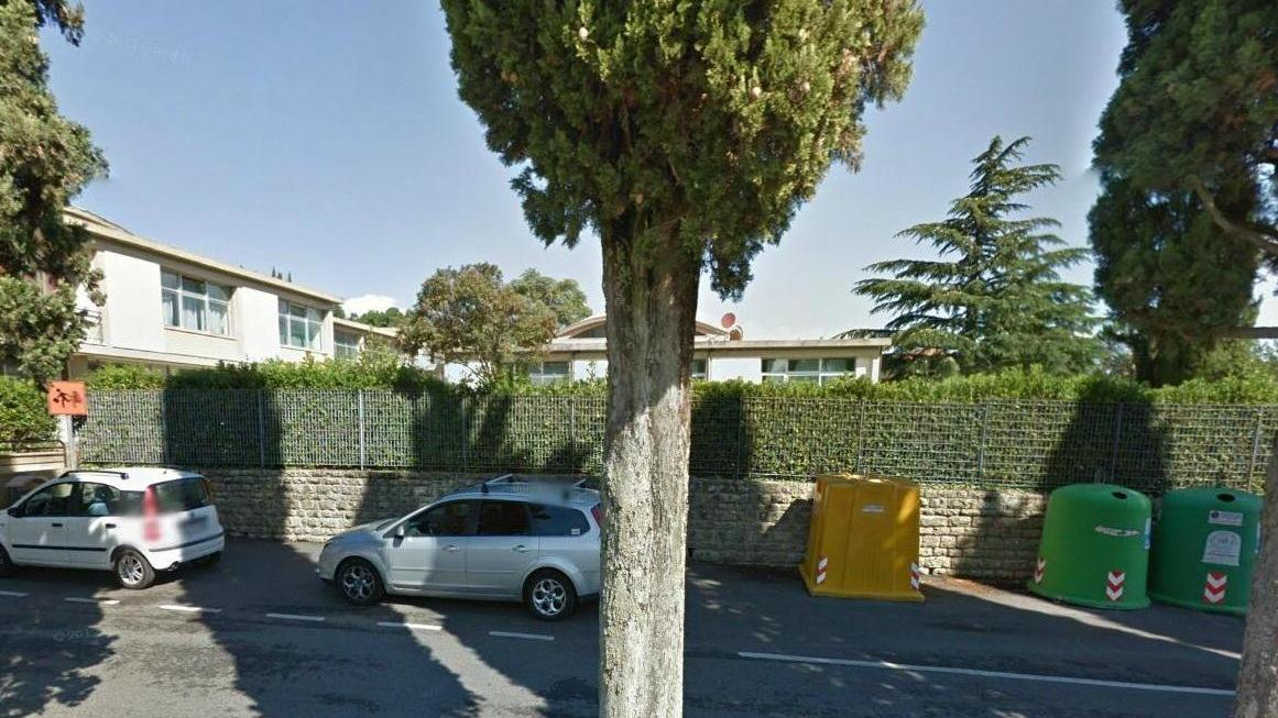 La sede delle scuole elementari e medie di Pomarance