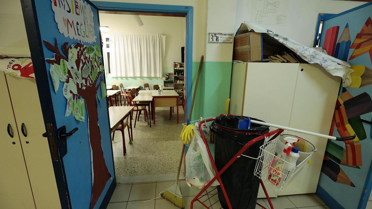 Venerdì 6 presidio degli addetti alle pulizie nelle scuole pubbliche