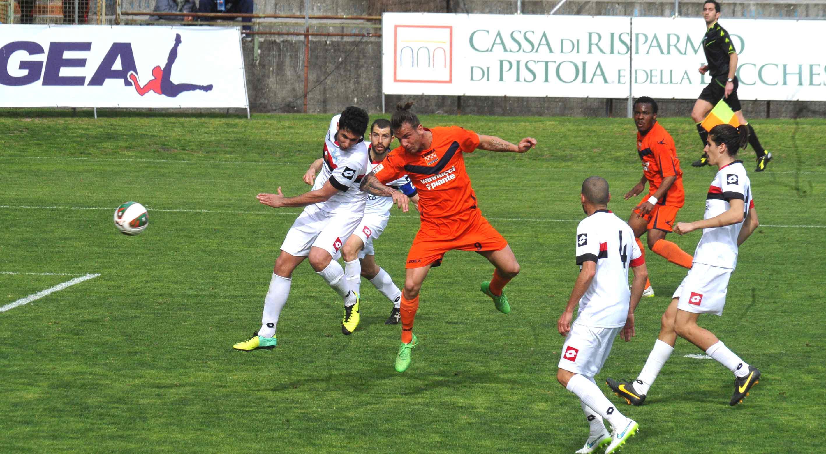 Romeo last minute, colpo del Massa Valpiana