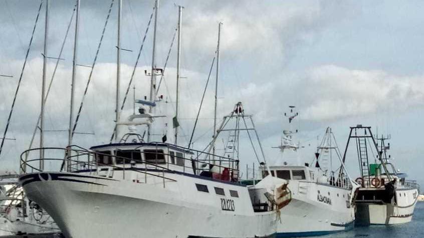 Troppa sabbia alla bocca del porto Trasloco forzato per i pescherecci