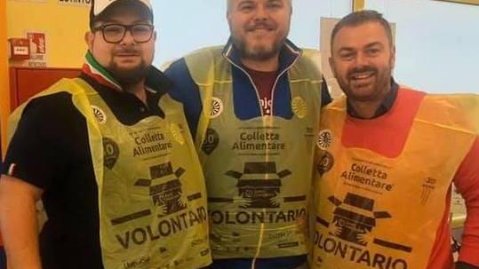 Successo per la raccolta di cibo al supermercato