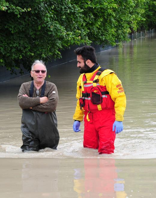 Emergenza allagamenti Un sms ordinerà di lasciare l’area a rischio