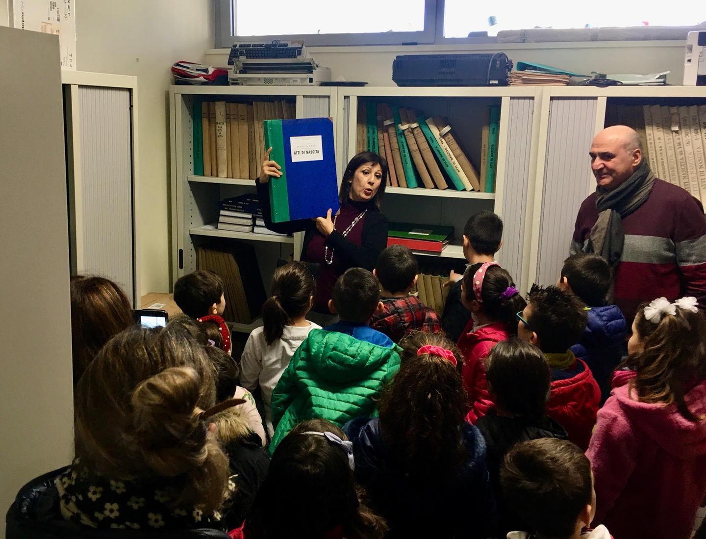 I bambini alla scoperta del Comune 