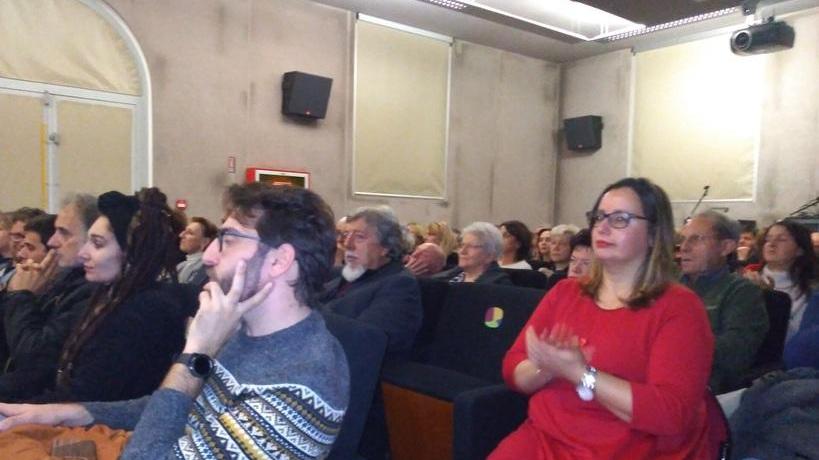 Un solo messaggio Stop al femminicidio