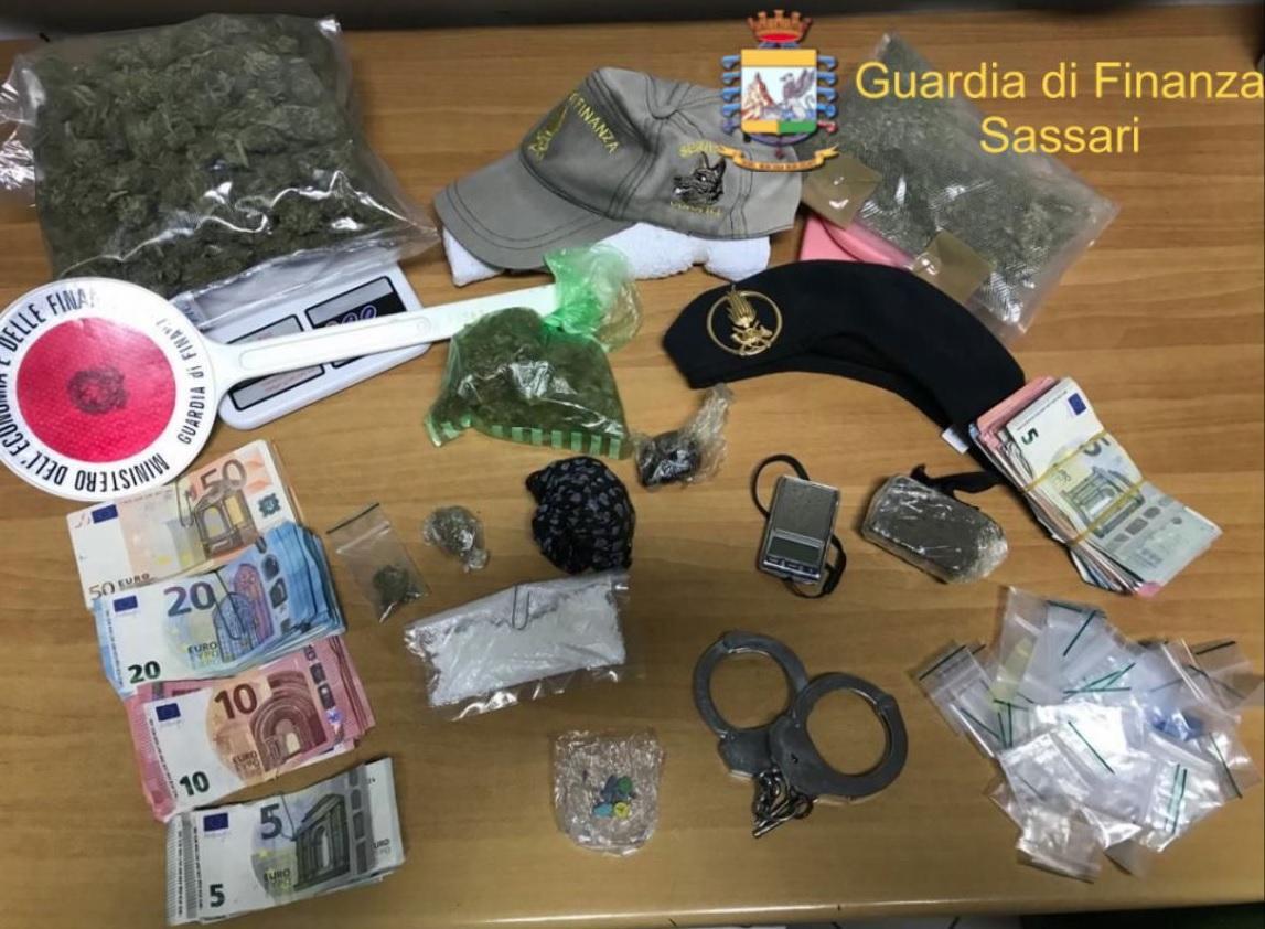 Alghero, coppia arrestata per detenzione e spaccio di stupefacenti