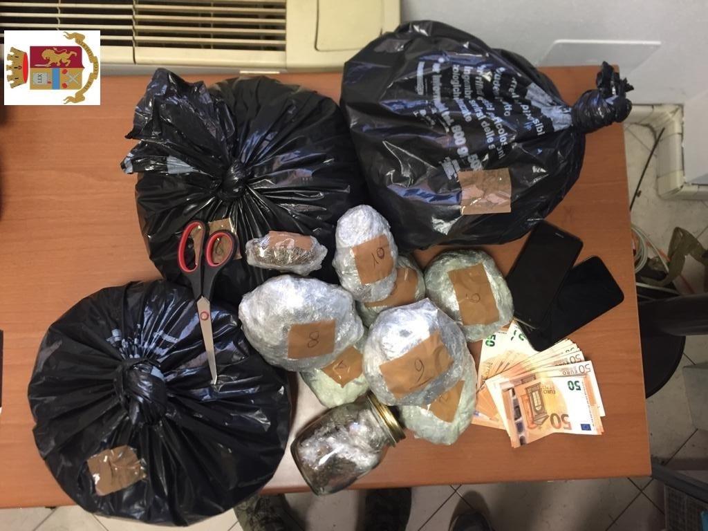 Reggio Emilia, arrestato il grossista di marijuana della zona stazione