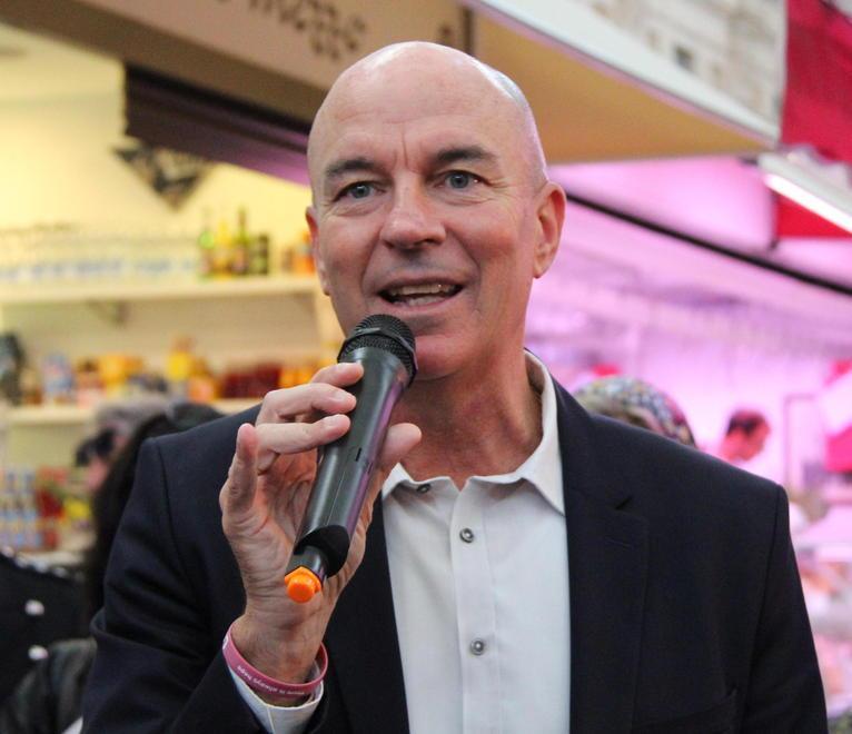 Il sindaco sul futuro del Palazzo Grande: «Ok al mercato delle eccellenze toscane, ma la proprietà abbassi gli affitti» 